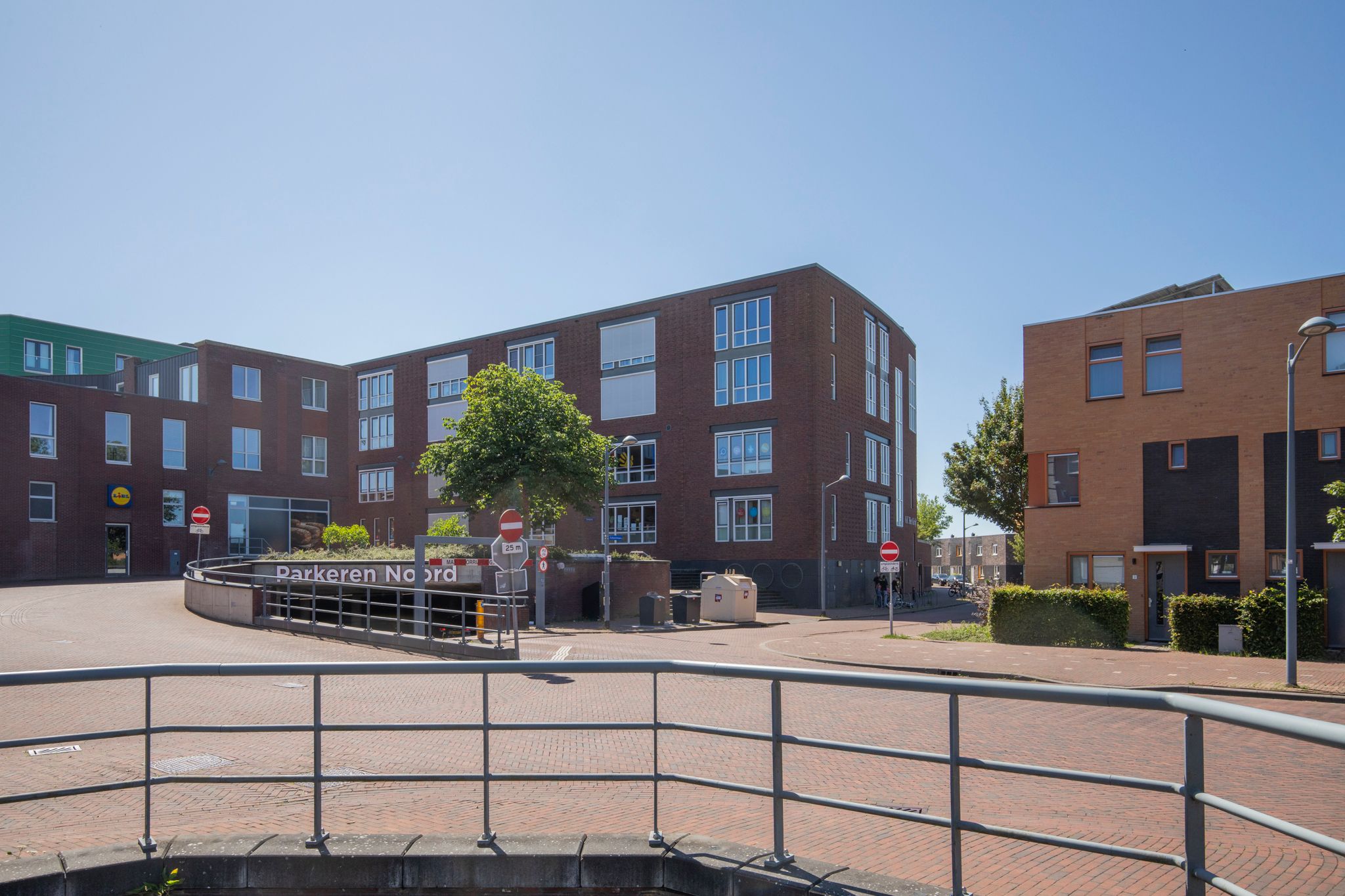 Photo 42 of Schoolstraat 17