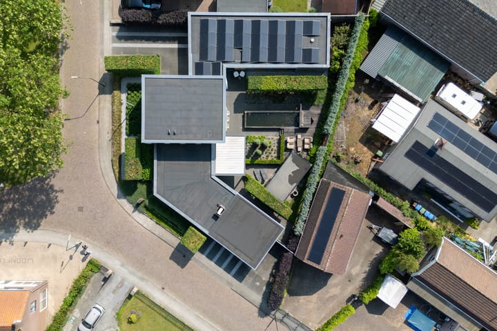 Foto 2 van Warmondplein 26