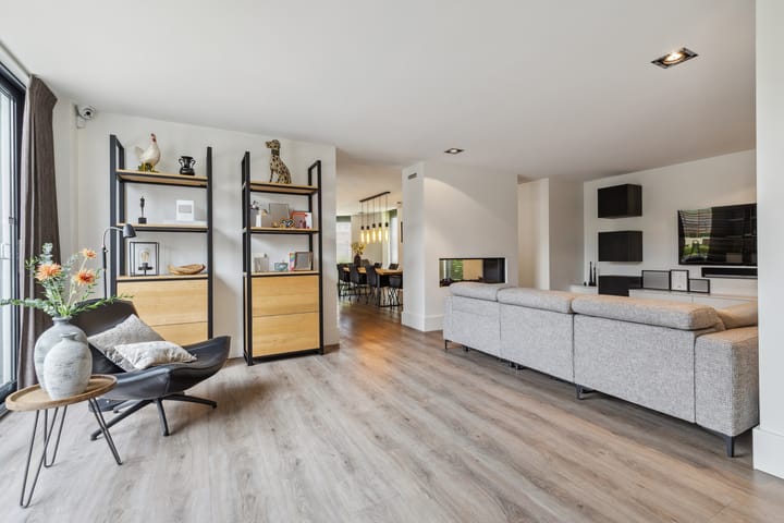 Foto 3 van Warmondplein 26