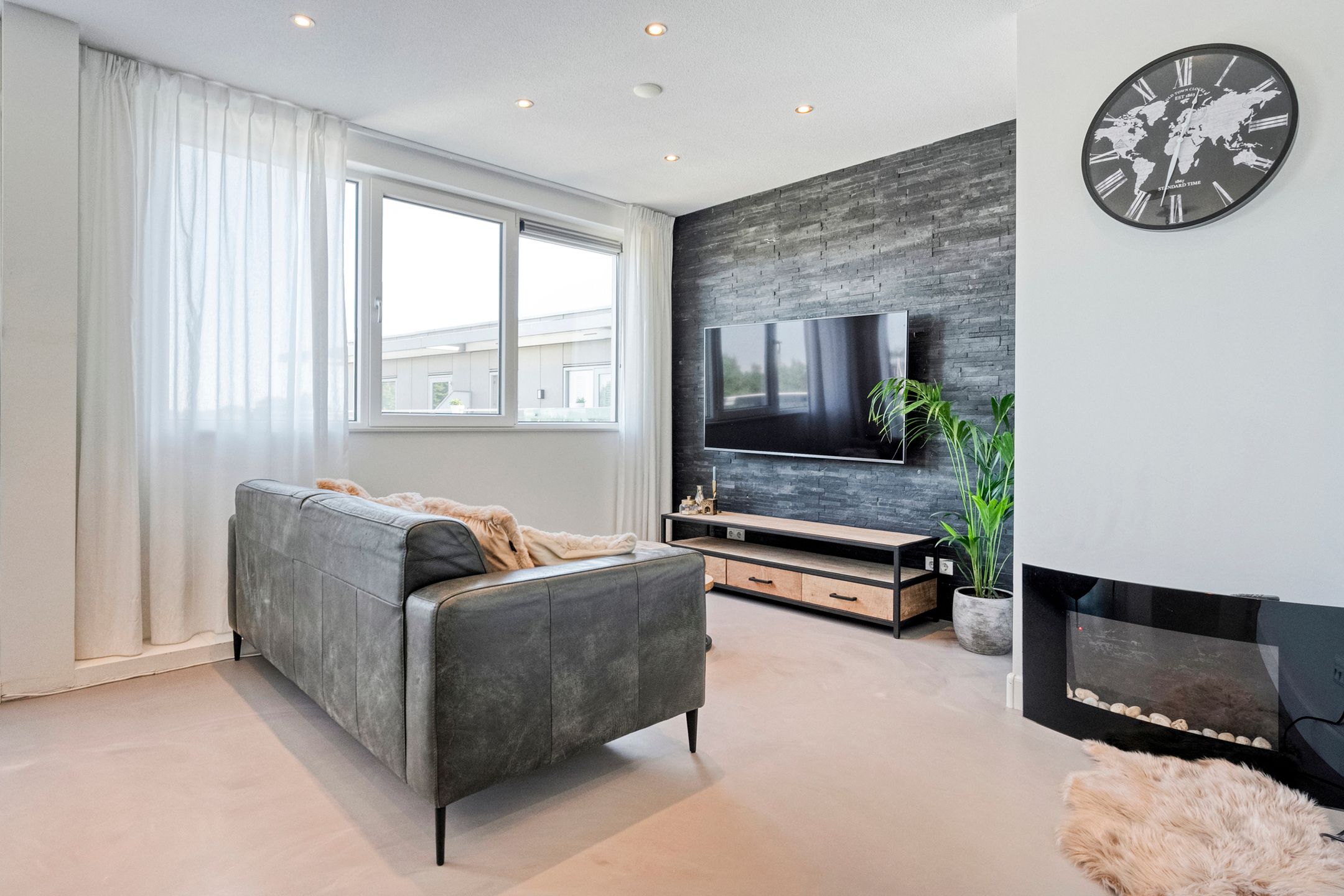 Photo 21 of Govert Flinckstraat 25