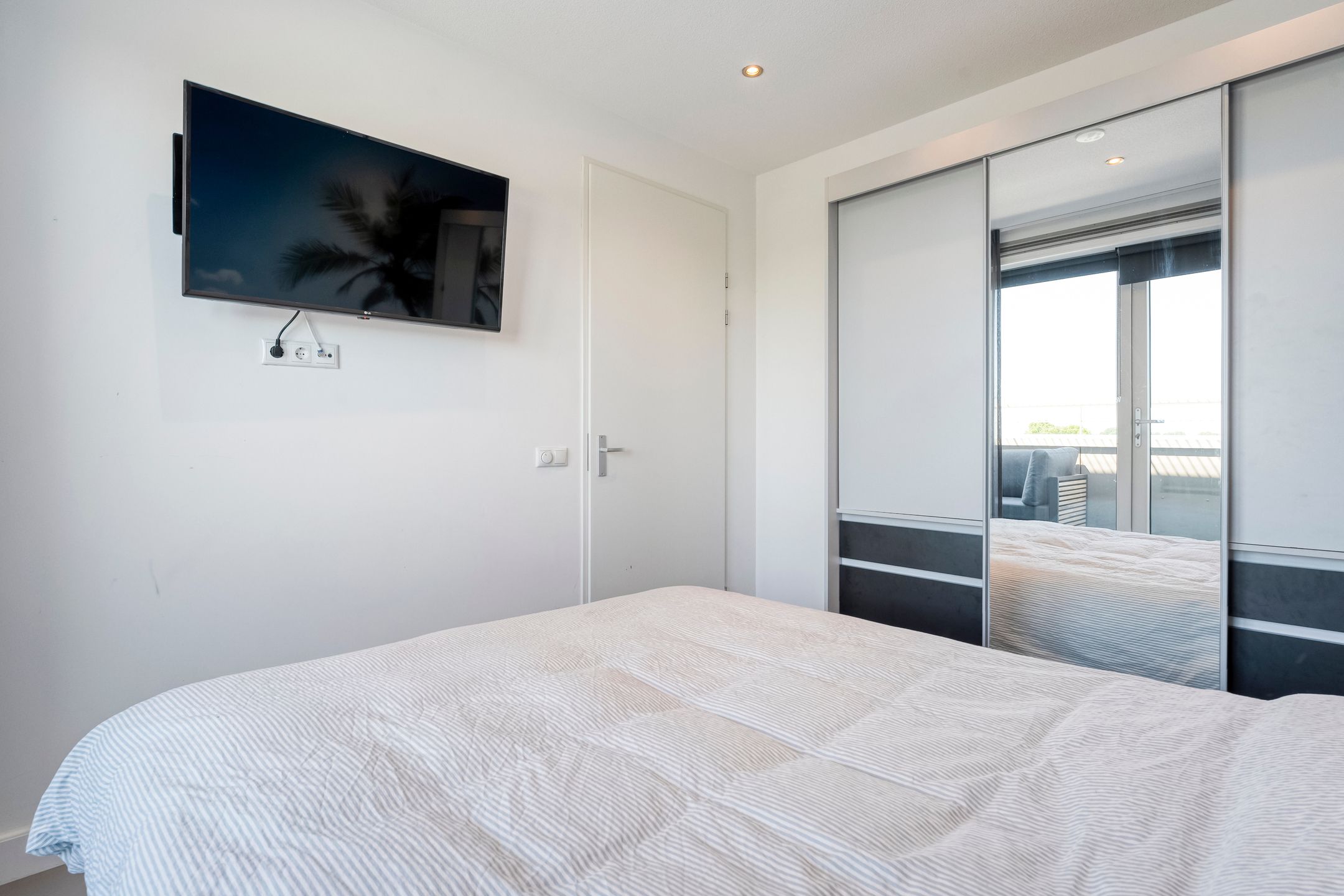 Photo 30 of Govert Flinckstraat 25