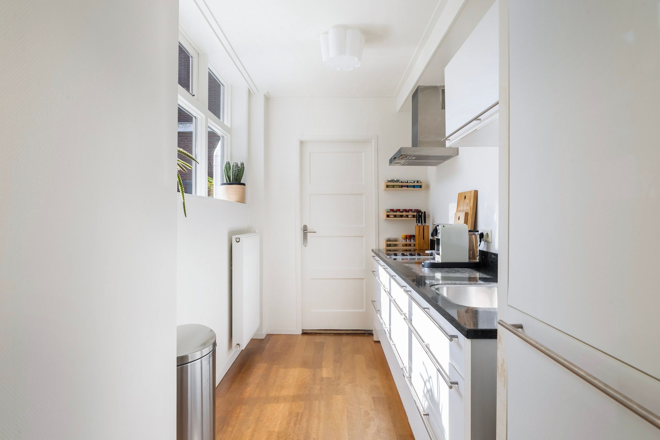 Photo 21 of Johan de Walestraat 14