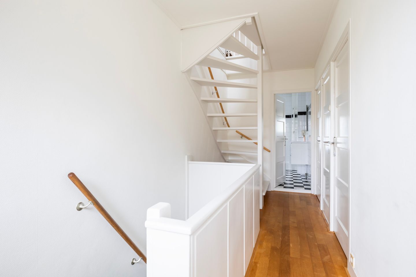 Photo 29 of Johan de Walestraat 14