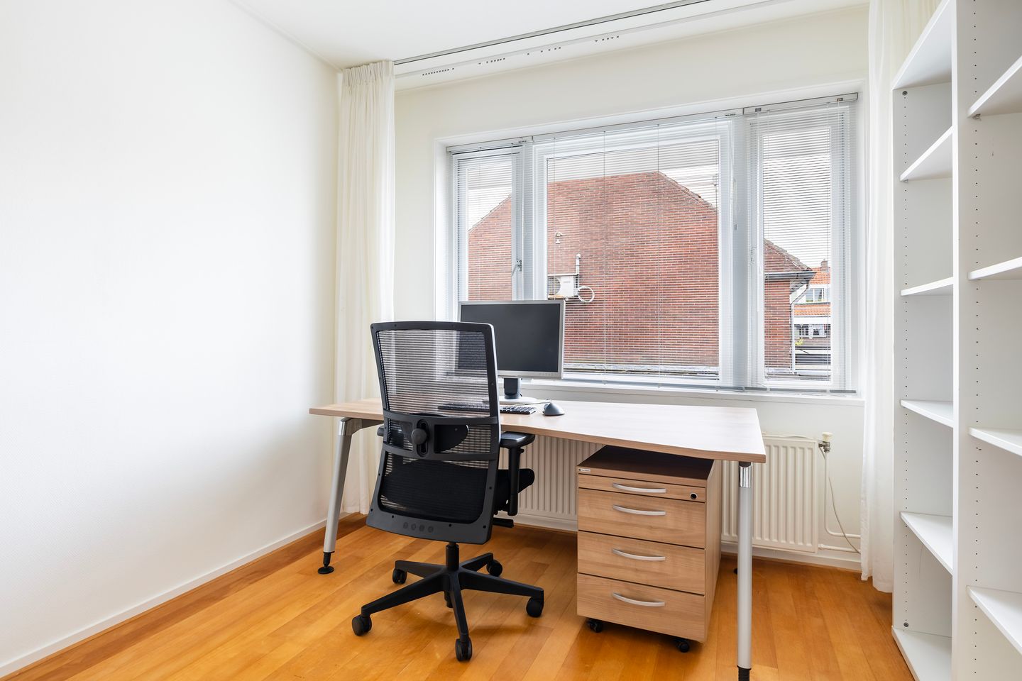 Photo 35 of Johan de Walestraat 14