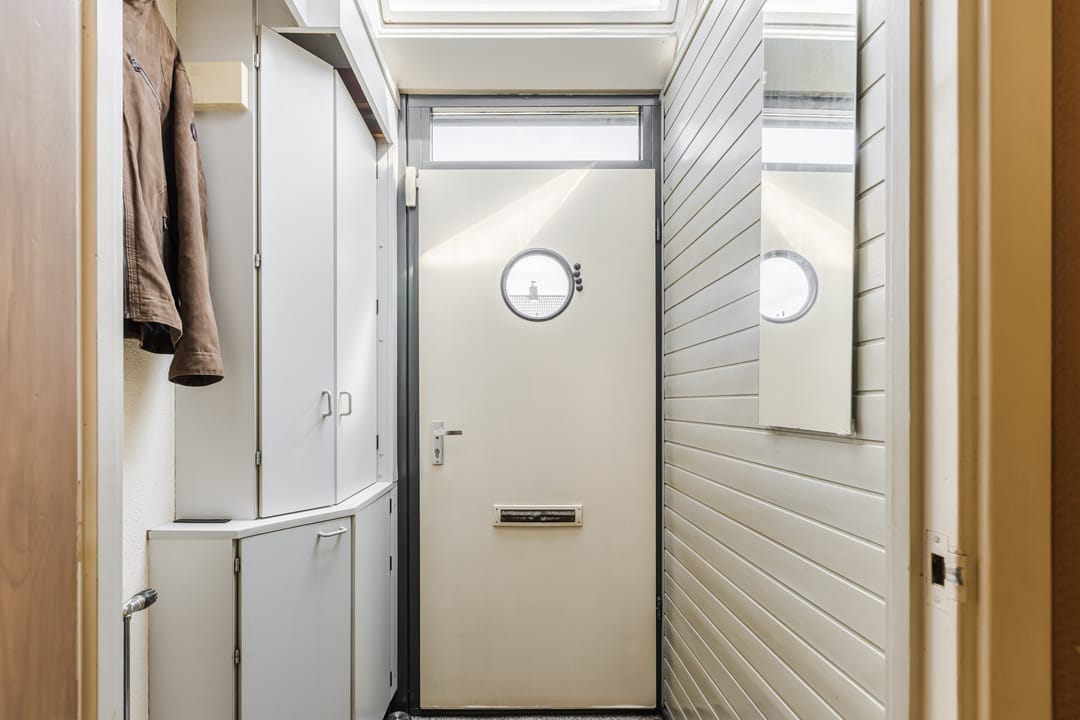 Foto 7 van Van den Bergstraat 4