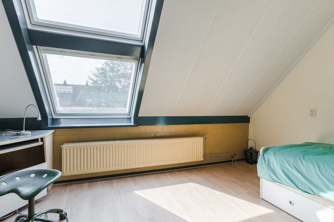 Foto 16 van Van den Bergstraat 4