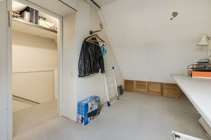 Foto 25 van Van den Bergstraat 4