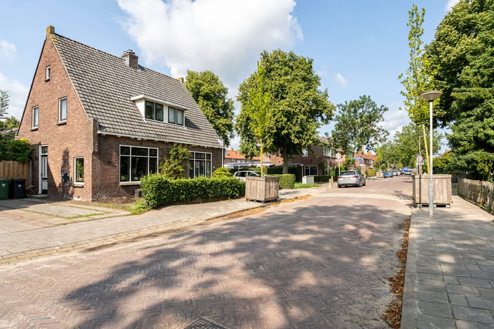 Foto 8 van Molenstraat 153