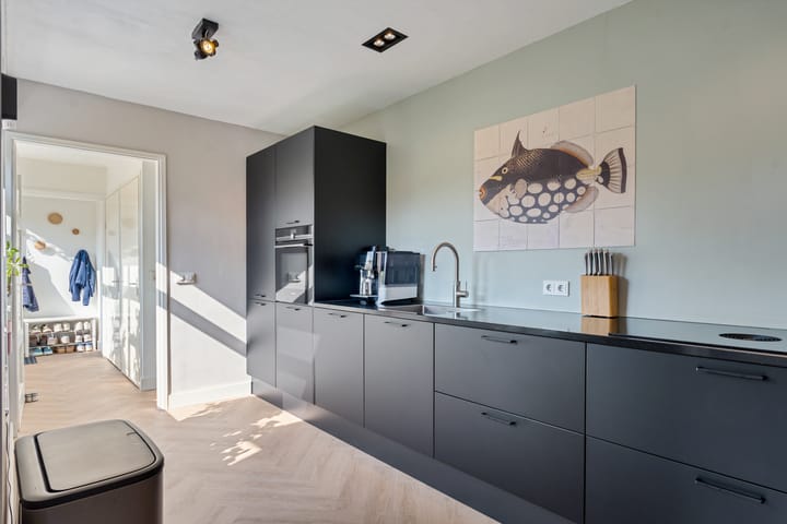 Foto 23 van Molenstraat 153