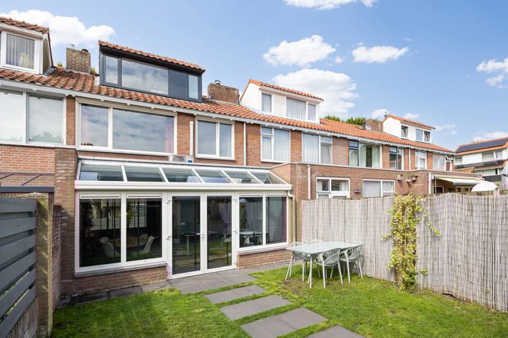 Foto 46 van J.J. Verbeetenstraat 7