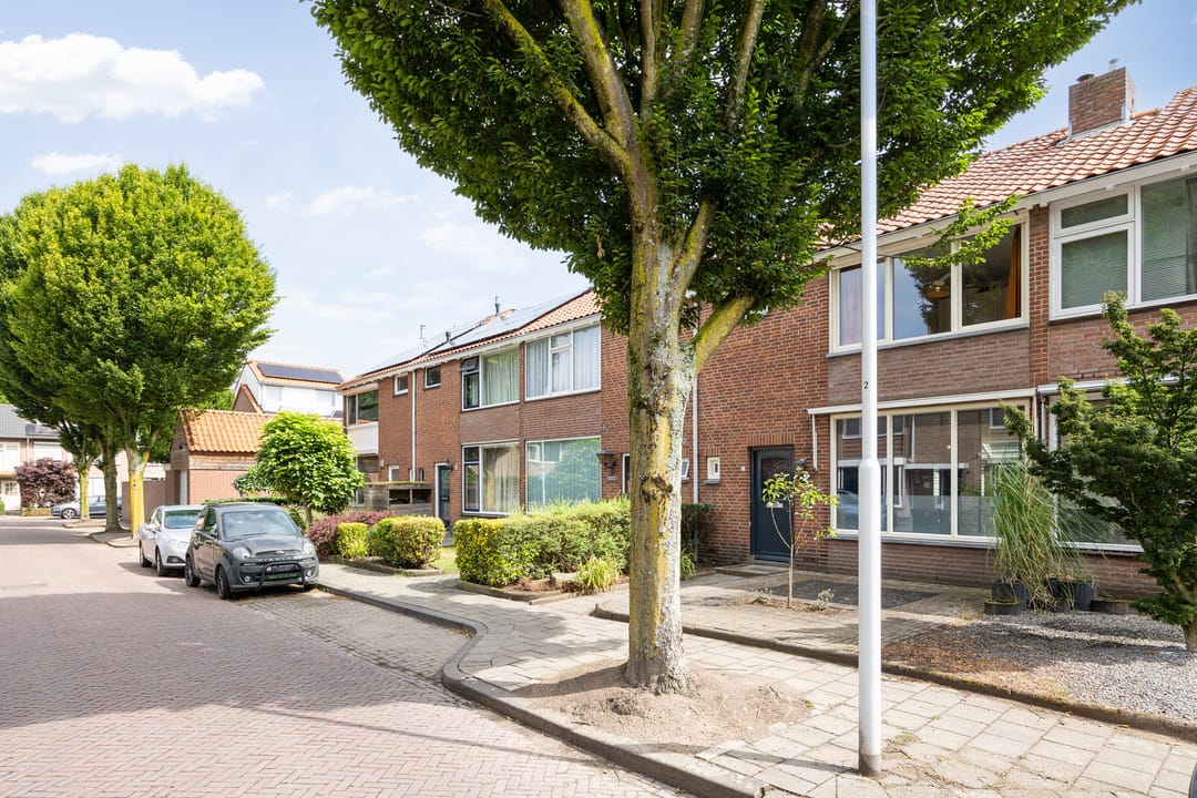 Foto 53 van J.J. Verbeetenstraat 7