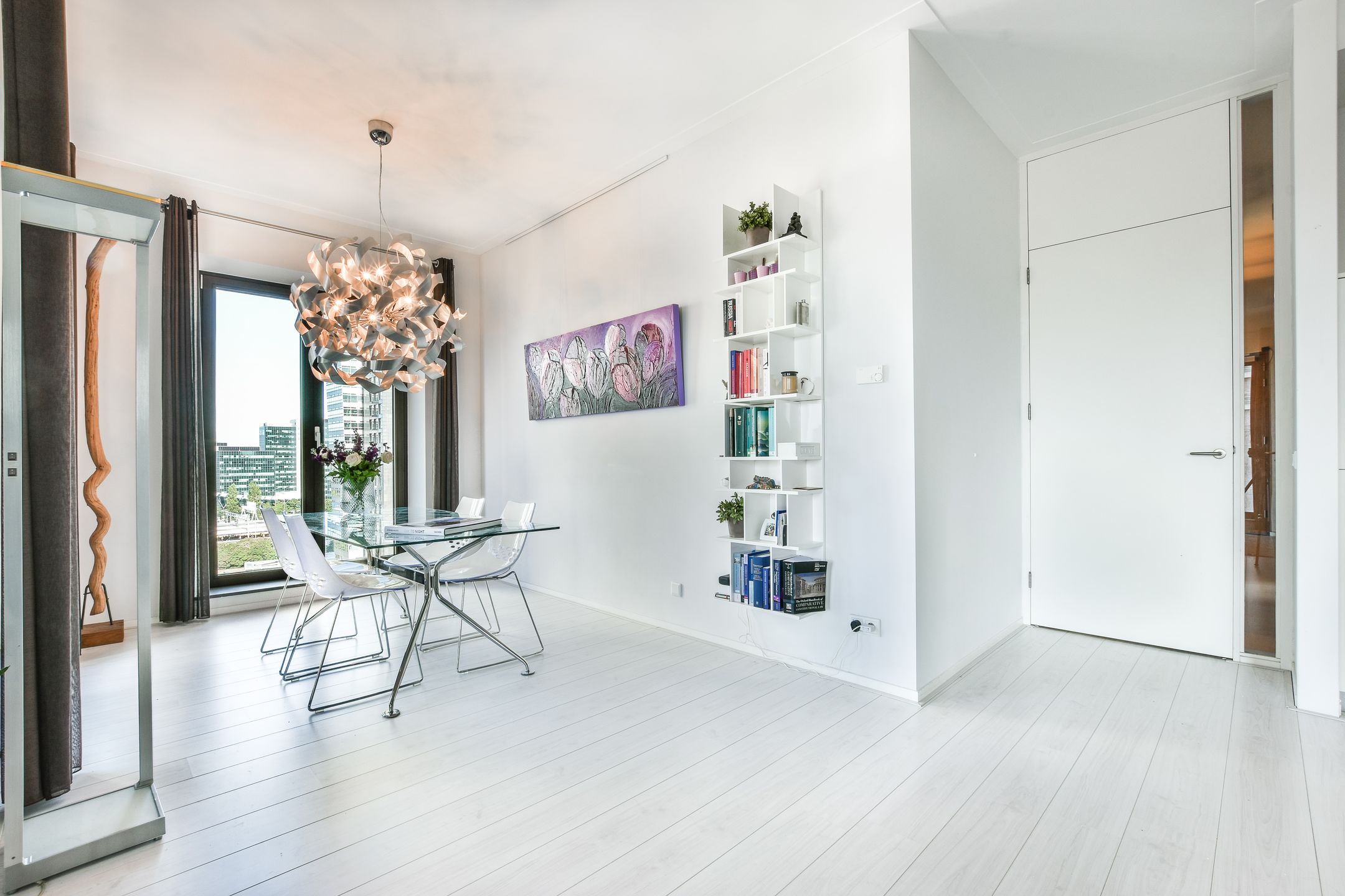 Foto 12 van Gustav Mahlerplein 197