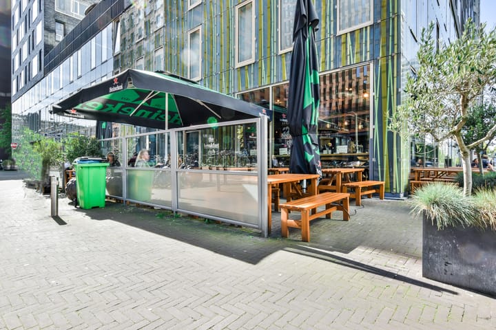 Foto 31 van Gustav Mahlerplein 197