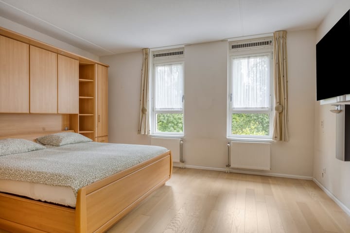 Foto 11 van Laan van de Helende Meesters 324