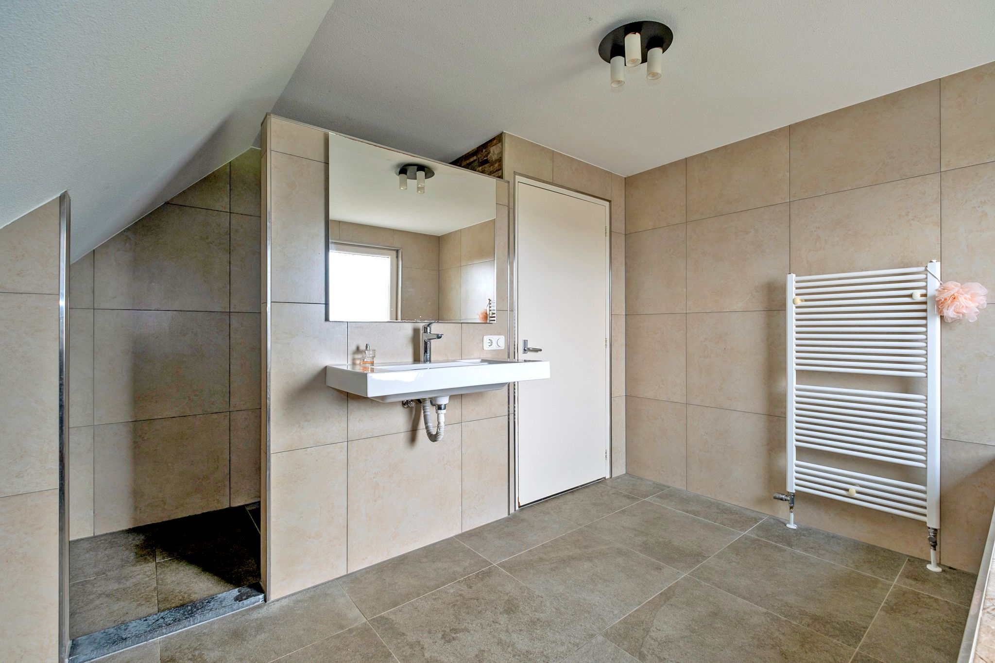 Photo 27 of Hoogeveenseweg 14