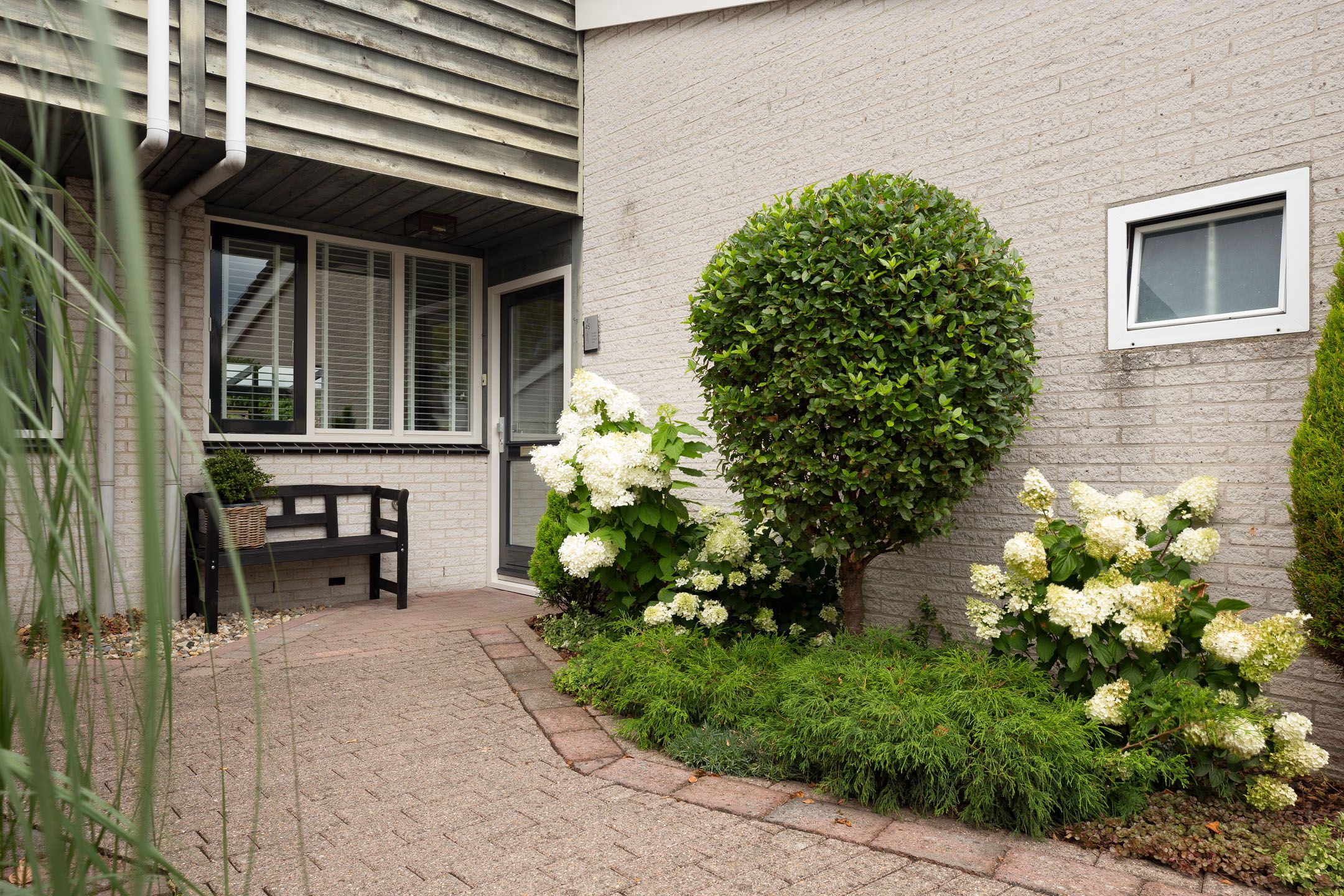 Photo 6 of Groen van Prinstererlaan 45