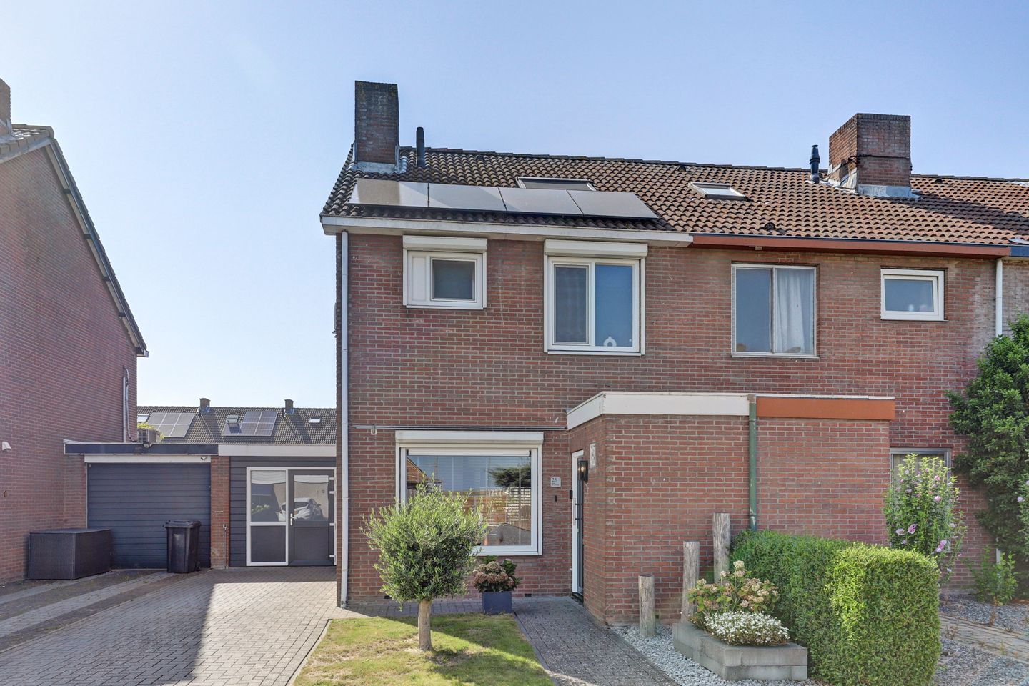 Foto 1 van Oostendestraat 25