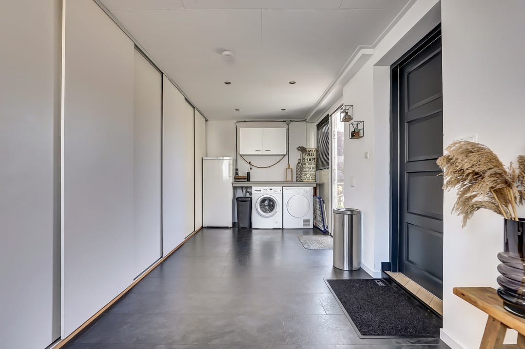 Photo 13 of Oostendestraat 25