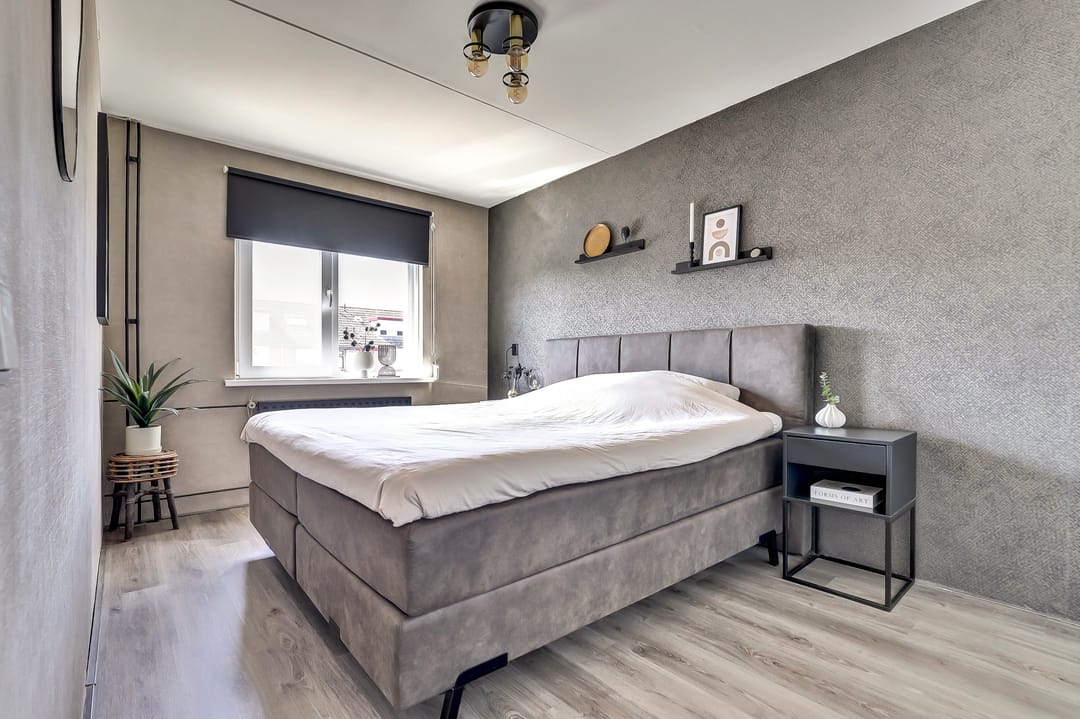 Photo 16 of Oostendestraat 25