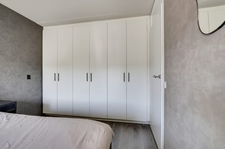 Photo 17 of Oostendestraat 25