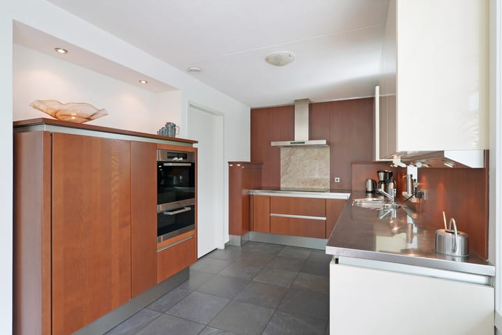 Photo 10 of Burgemeester Stemerdinglaan 27-C