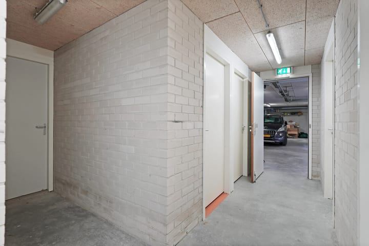 Photo 24 of Burgemeester Stemerdinglaan 27-C