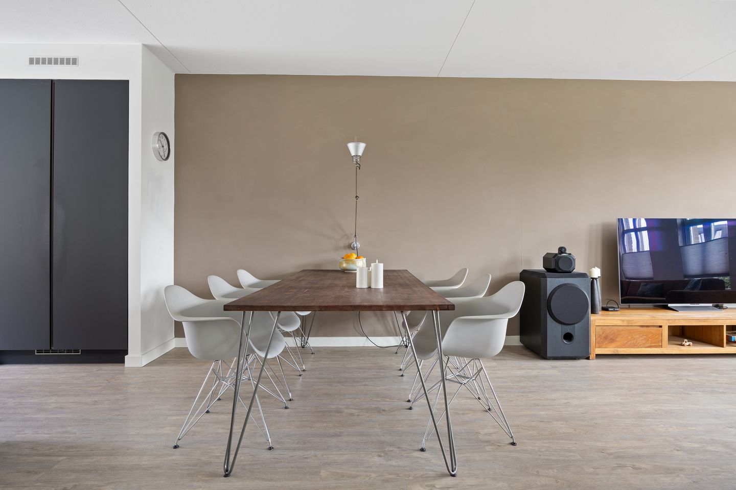 Photo 10 of Venrode 46