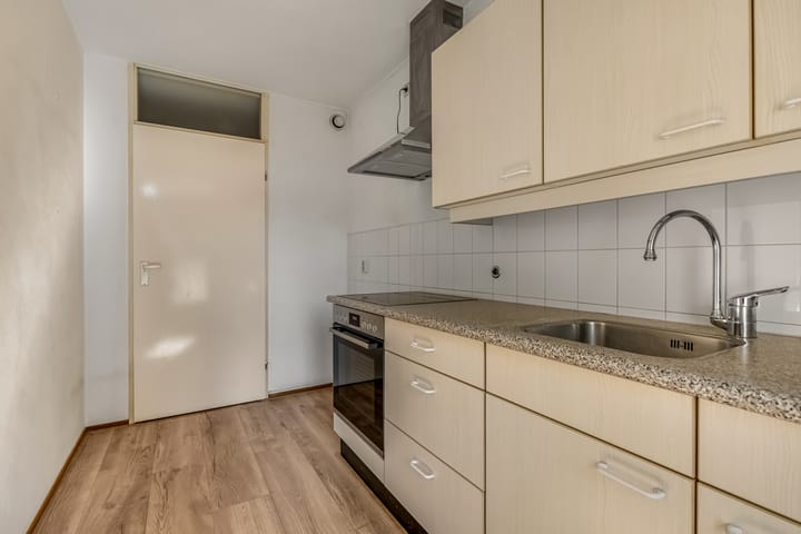 Foto 7 van Luttikenerf 50