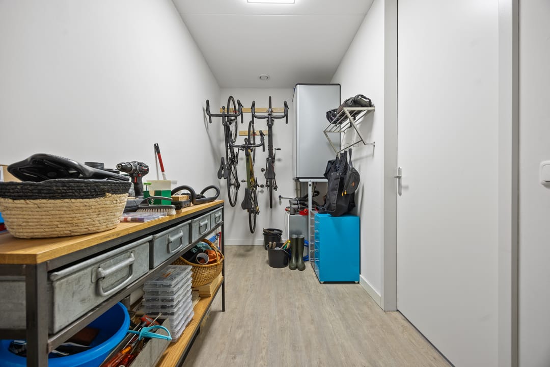 Photo 22 of Venrode 46