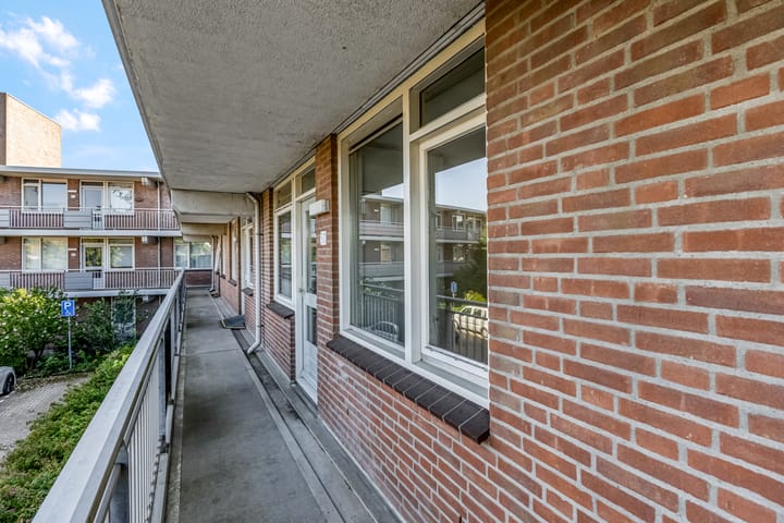 Foto 22 van Luttikenerf 50