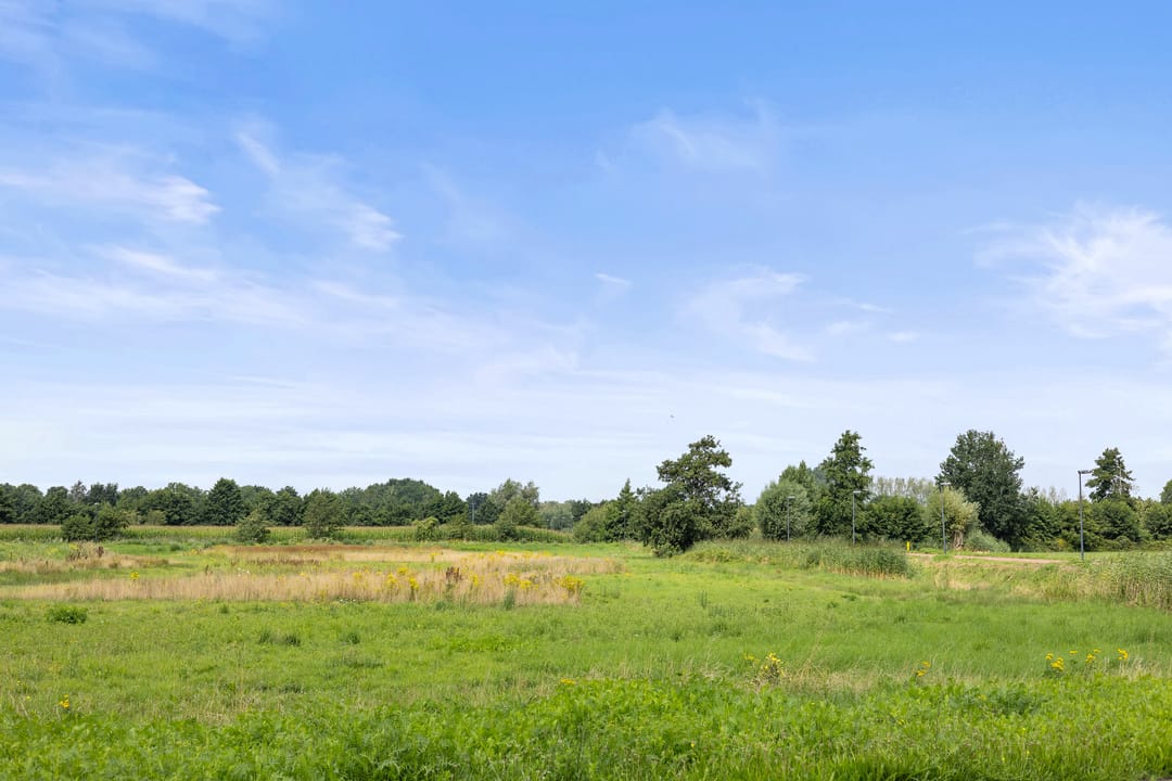 Photo 43 of Venrode 46