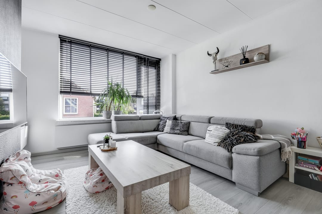 Foto 2 van Burgemeester Crezéestraat 93