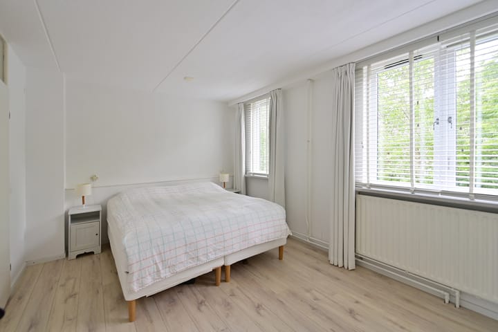 Photo 10 of Kornwerd 86