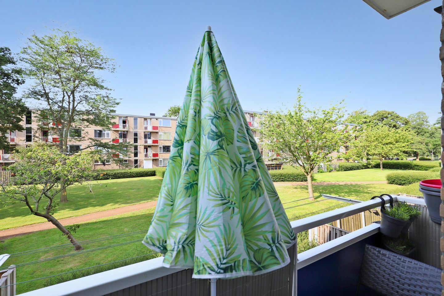 Foto 10 van Burgemeester Crezéestraat 93