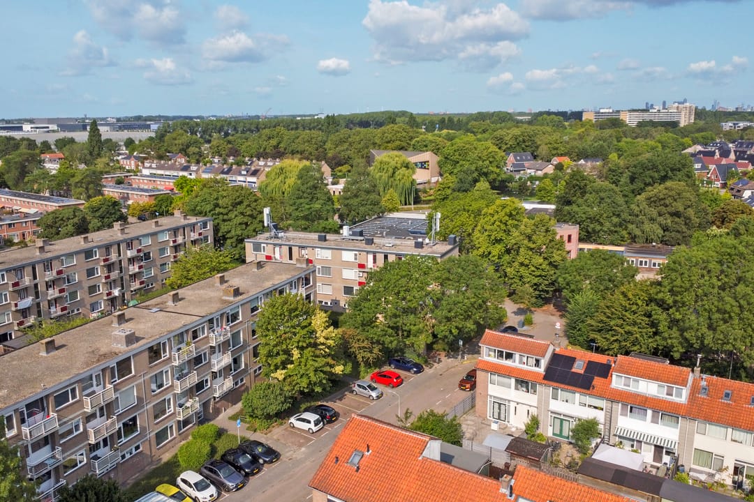 Foto 31 van Burgemeester Crezéestraat 93