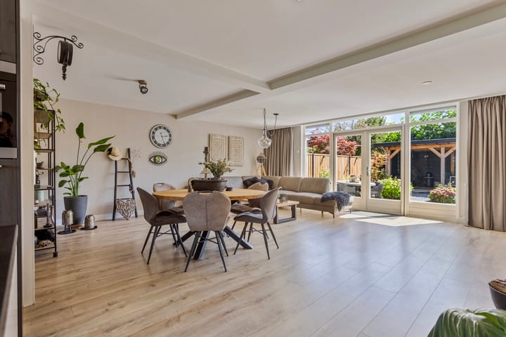 Foto 5 van De Schoolmeesterstraat 4