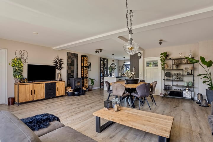 Foto 9 van De Schoolmeesterstraat 4