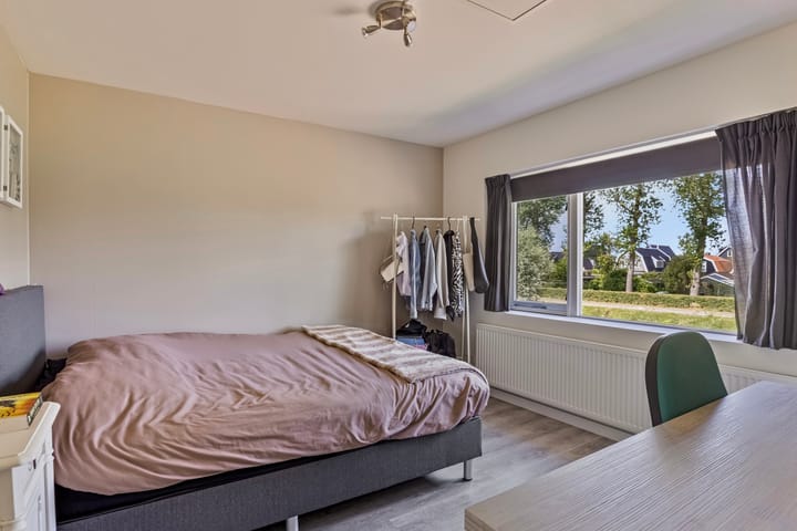 Foto 20 van De Schoolmeesterstraat 4