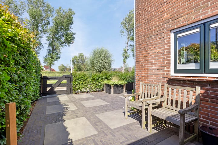 Foto 38 van De Schoolmeesterstraat 4