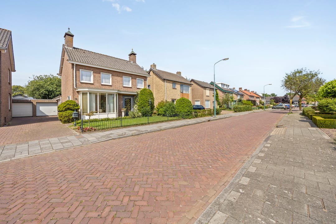 Foto 47 van Schoolstraat 7