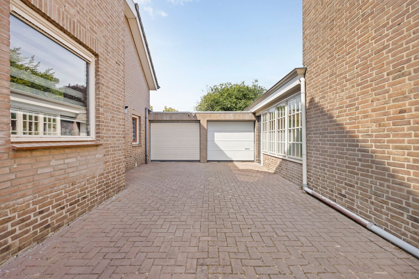 Foto 44 van Schoolstraat 7