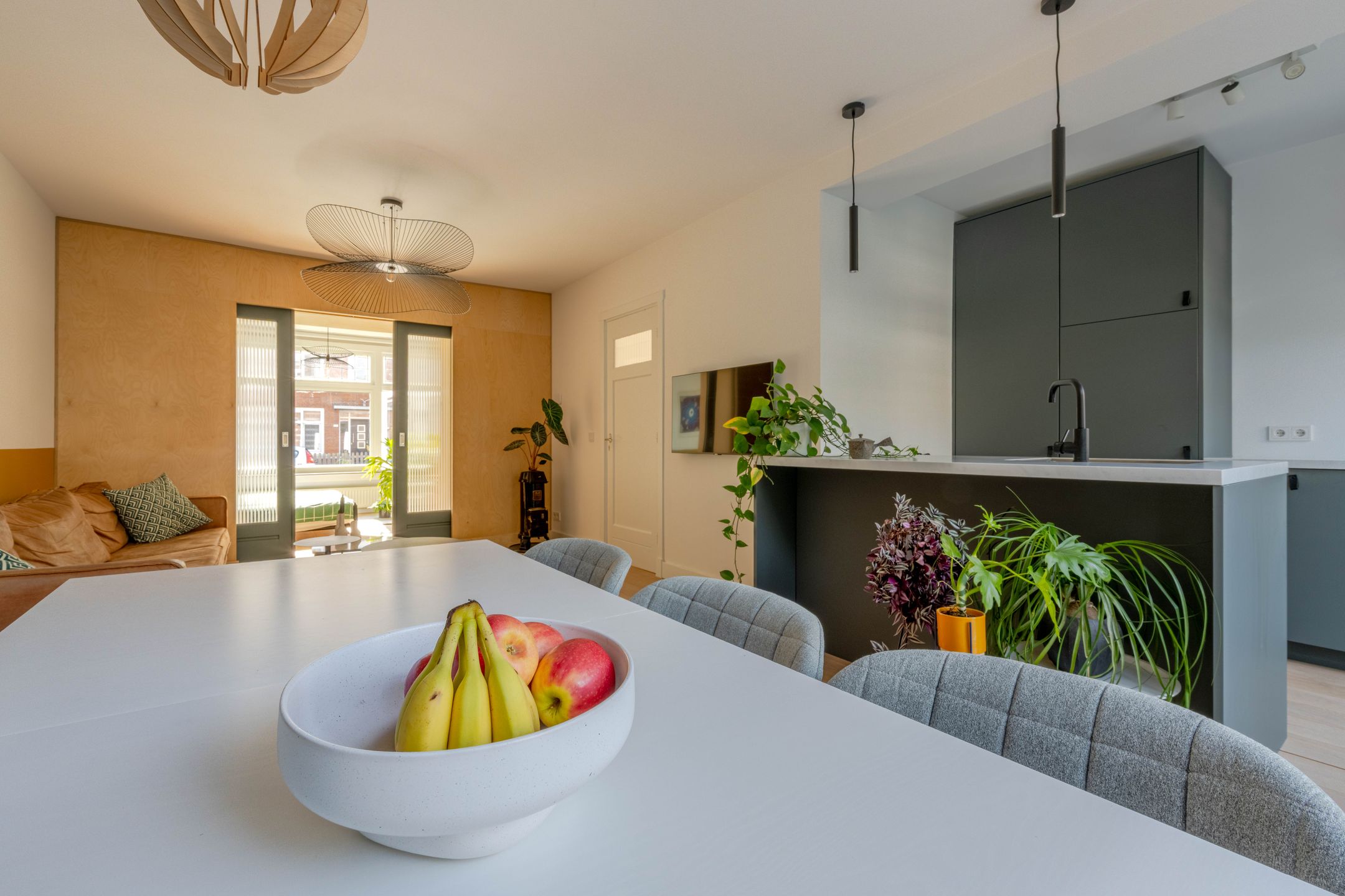 Foto 15 van Nieuwenhoornstraat 71-A