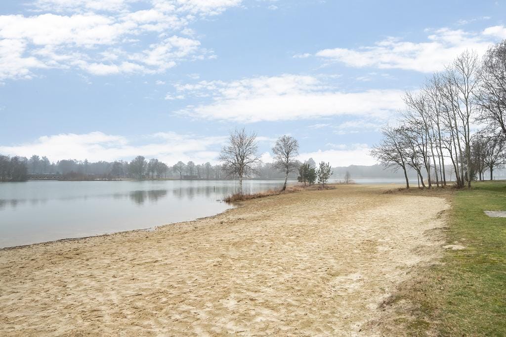 Photo 22 of Ermerzand 110