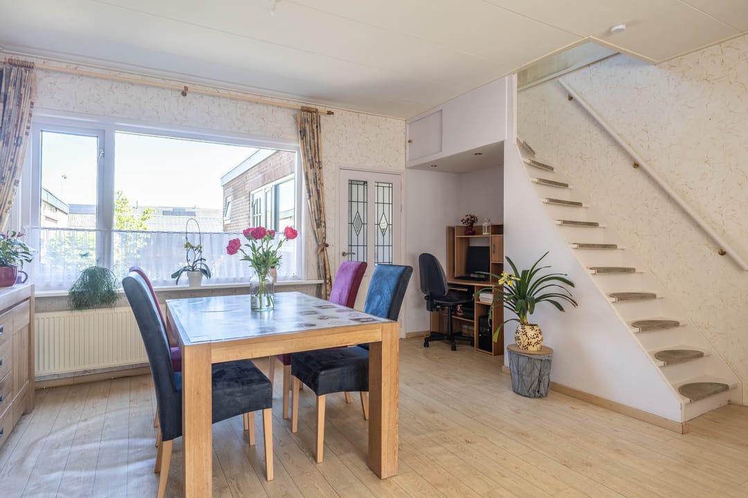 Foto 8 van Weiver 47