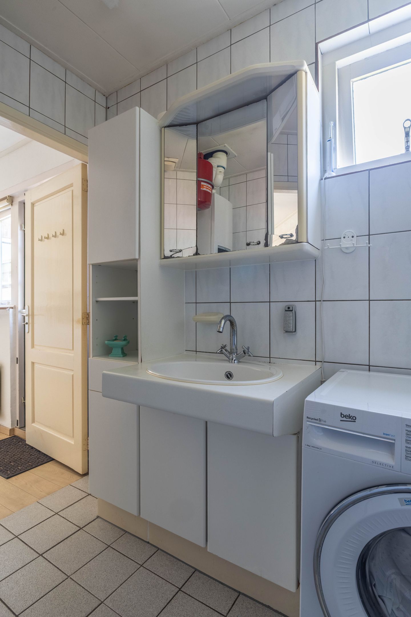 Foto 14 van Weiver 47