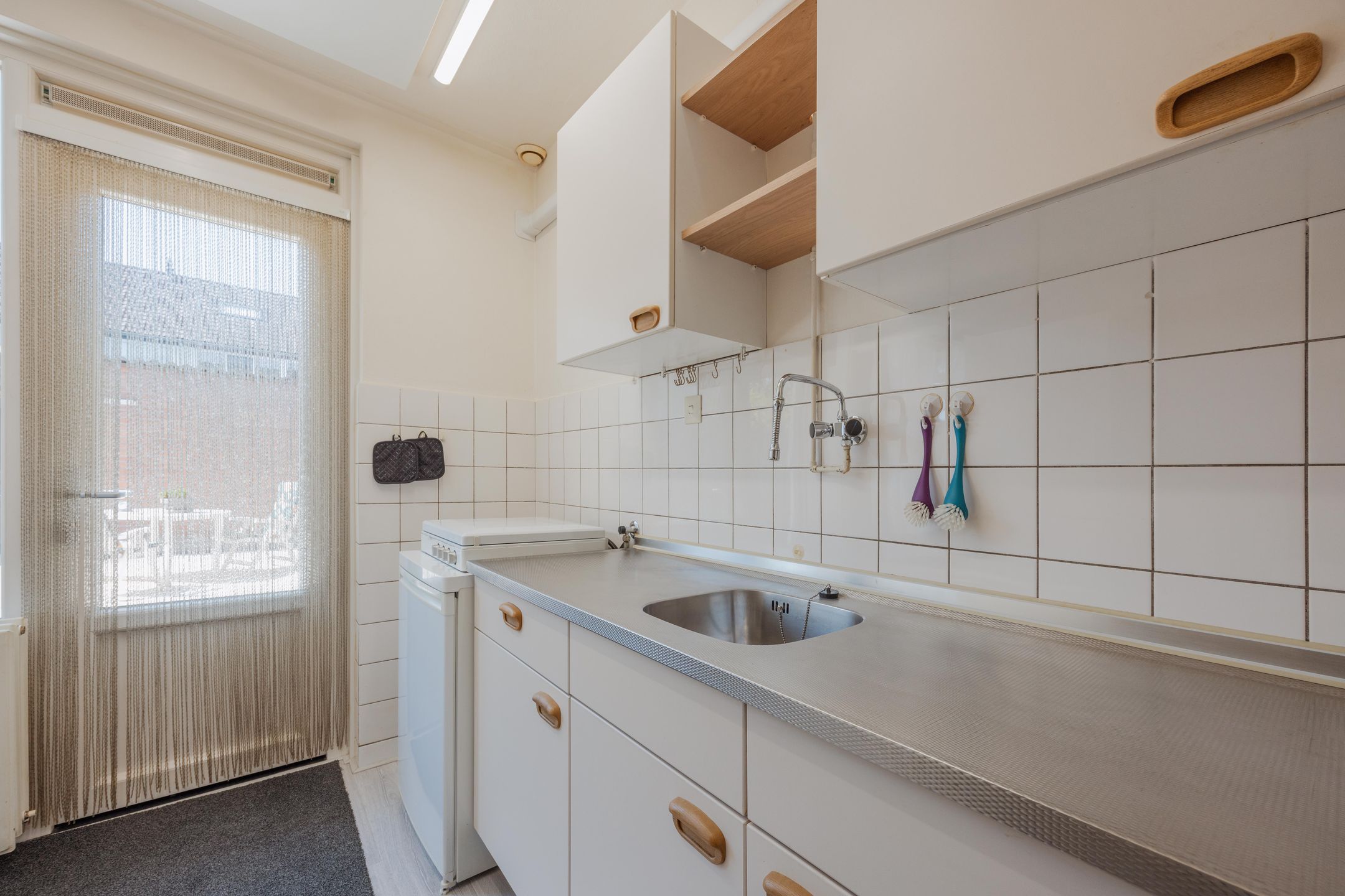 Foto 3 van van Merwedestraat 9