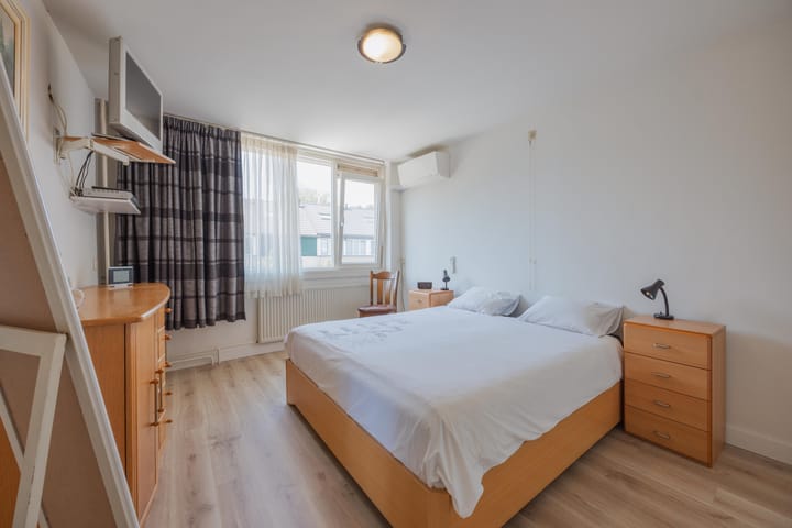 Foto 4 van van Merwedestraat 9