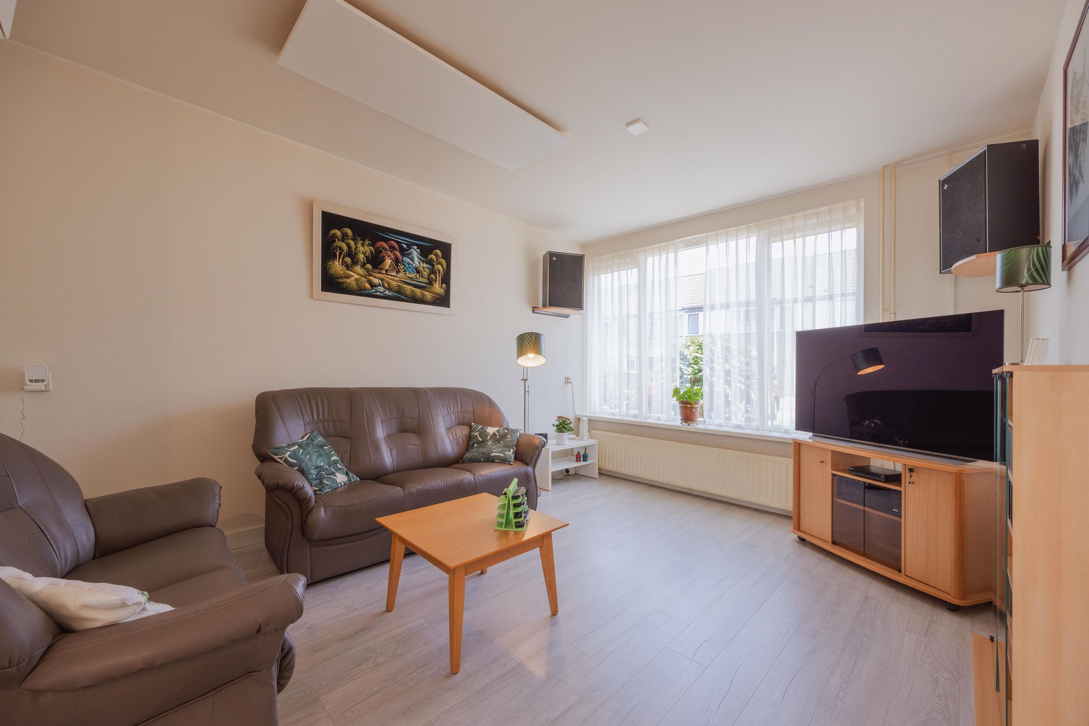 Foto 12 van van Merwedestraat 9