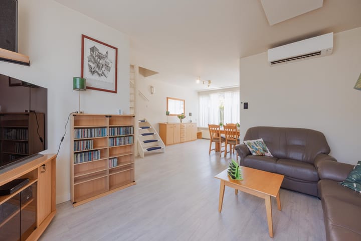 Foto 13 van van Merwedestraat 9