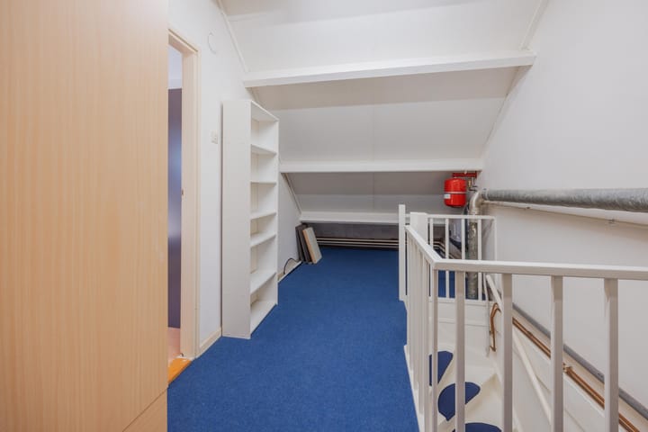 Foto 32 van van Merwedestraat 9